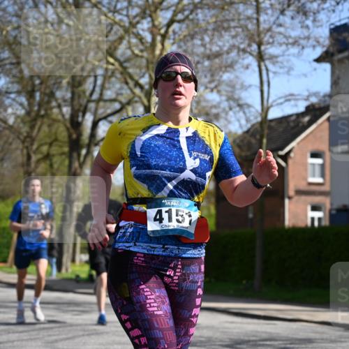 12.04.2026 - 45. Internationalen Wilhelmsburger Insellauf J. Mangold http://msf.ph/oto/9469840 12.04.2026 11:18:43 Ziel 3633, 3096, 3421, 2322, 4148, 4147, 3104, 4151, 2960, 2471, 2226 meine-sportfotos.de