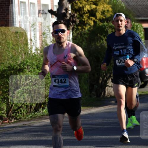 12.04.2026 - 45. Internationalen Wilhelmsburger Insellauf Yannick Fuchs http://msf.ph/oto/9469872 12.04.2026 08:54:00 Laufen 4342, 174, 403, 2408, 5594 meine-sportfotos.de