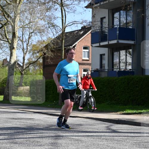 12.04.2026 - 45. Internationalen Wilhelmsburger Insellauf J. Mangold http://msf.ph/oto/9469920 12.04.2026 11:19:05 Ziel 4151, 2960, 2471, 2226, 5571, 5035, 4520, 3124, 3123, 2581 meine-sportfotos.de