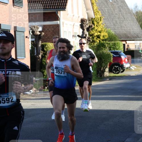 12.04.2026 - 45. Internationalen Wilhelmsburger Insellauf Yannick Fuchs http://msf.ph/oto/9469940 12.04.2026 08:54:07 Laufen 40, 3521, 5592 meine-sportfotos.de