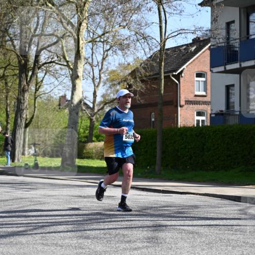 12.04.2026 - 45. Internationalen Wilhelmsburger Insellauf J. Mangold http://msf.ph/oto/9470016 12.04.2026 11:19:14 Ziel 2471, 2226, 5571, 5035, 4520, 3124, 3123, 2581, 2788, 4614 meine-sportfotos.de