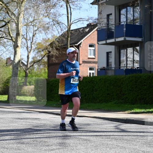 12.04.2026 - 45. Internationalen Wilhelmsburger Insellauf J. Mangold http://msf.ph/oto/9470030 12.04.2026 11:19:15 Ziel 2471, 2226, 5571, 5035, 4520, 3124, 3123, 2581, 2788, 4614 meine-sportfotos.de