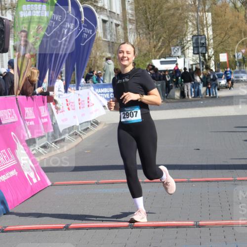 12.04.2026 - 45. Internationalen Wilhelmsburger Insellauf Strokosch-Dieckow http://msf.ph/oto/9470034 12.04.2026 11:25:01 Ziel 2907 meine-sportfotos.de