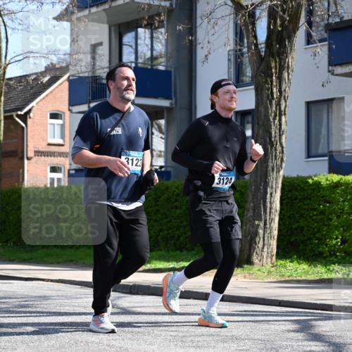 12.04.2026 - 45. Internationalen Wilhelmsburger Insellauf J. Mangold http://msf.ph/oto/9470119 12.04.2026 11:19:25 Ziel 2226, 5571, 5035, 4520, 3124, 3123, 2581, 2788, 4614, 2318, 4058, 3707, 4446, 4165 meine-sportfotos.de