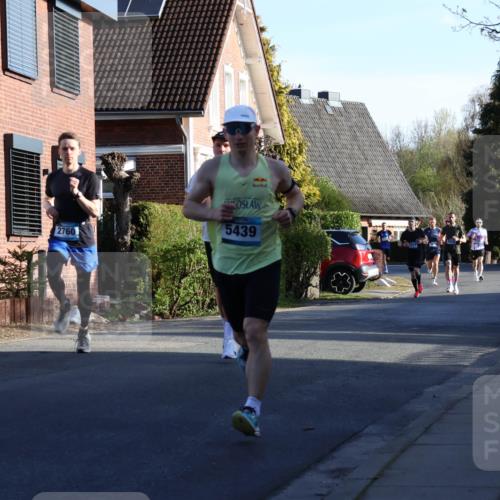 12.04.2026 - 45. Internationalen Wilhelmsburger Insellauf Yannick Fuchs http://msf.ph/oto/9470157 12.04.2026 08:54:29 Laufen 5439, 2760 meine-sportfotos.de