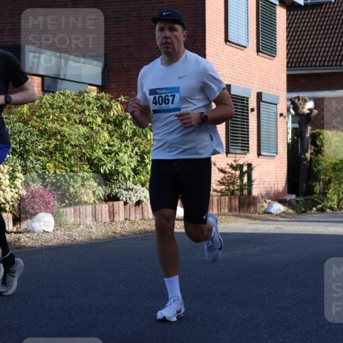12.04.2026 - 45. Internationalen Wilhelmsburger Insellauf Yannick Fuchs http://msf.ph/oto/9470183 12.04.2026 08:54:31 Laufen 2760, 4067 meine-sportfotos.de
