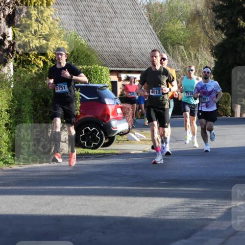 12.04.2026 - 45. Internationalen Wilhelmsburger Insellauf Yannick Fuchs http://msf.ph/oto/9470198 12.04.2026 08:54:32 Laufen 2751, 3644, 4012, 2119, 2281 meine-sportfotos.de
