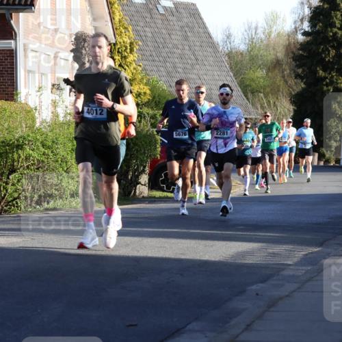12.04.2026 - 45. Internationalen Wilhelmsburger Insellauf Yannick Fuchs http://msf.ph/oto/9470260 12.04.2026 08:54:36 Laufen 4012, 5676, 2281, 24874512 meine-sportfotos.de