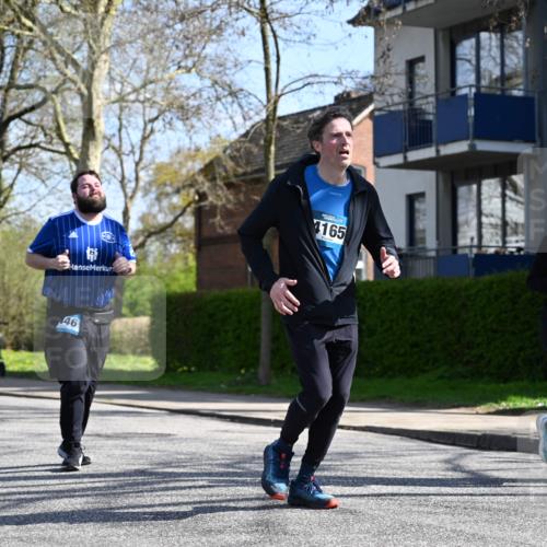 12.04.2026 - 45. Internationalen Wilhelmsburger Insellauf J. Mangold http://msf.ph/oto/9470314 12.04.2026 11:19:51 Ziel 2788, 4614, 2318, 4058, 3707, 4446, 4165 meine-sportfotos.de