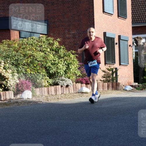 12.04.2026 - 45. Internationalen Wilhelmsburger Insellauf Yannick Fuchs http://msf.ph/oto/9470344 12.04.2026 09:05:36 Laufen 3840 meine-sportfotos.de