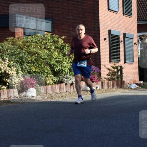 12.04.2026 - 45. Internationalen Wilhelmsburger Insellauf Yannick Fuchs http://msf.ph/oto/9470352 12.04.2026 09:05:37 Laufen 3840 meine-sportfotos.de