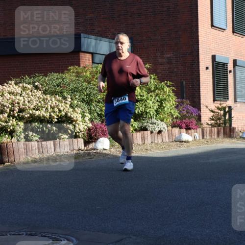 12.04.2026 - 45. Internationalen Wilhelmsburger Insellauf Yannick Fuchs http://msf.ph/oto/9470365 12.04.2026 09:05:38 Laufen 3840 meine-sportfotos.de
