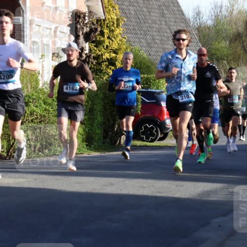 12.04.2026 - 45. Internationalen Wilhelmsburger Insellauf Yannick Fuchs http://msf.ph/oto/9470463 12.04.2026 08:54:49 Laufen 4205, 4162, 738, 3107, 5240, 4863, 5237 meine-sportfotos.de