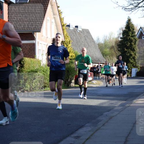 12.04.2026 - 45. Internationalen Wilhelmsburger Insellauf Yannick Fuchs http://msf.ph/oto/9470547 12.04.2026 08:54:55 Laufen 4863, 5652, 3682, 2549 meine-sportfotos.de