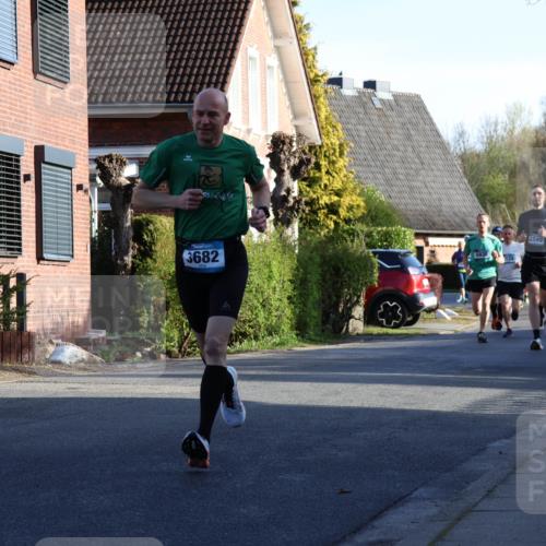 12.04.2026 - 45. Internationalen Wilhelmsburger Insellauf Yannick Fuchs http://msf.ph/oto/9470565 12.04.2026 08:54:57 Laufen 3682, 134, 2549 meine-sportfotos.de