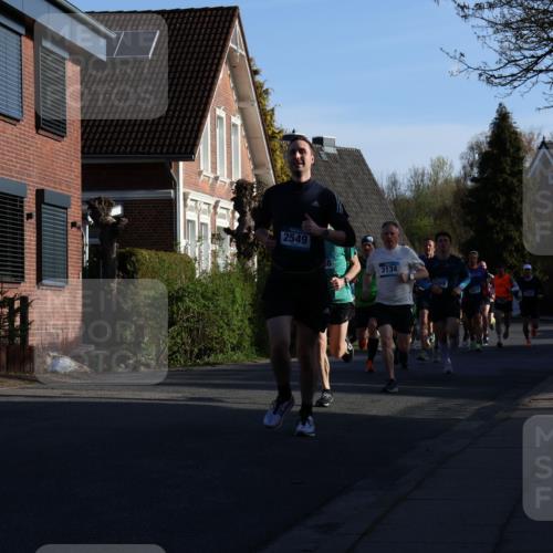 12.04.2026 - 45. Internationalen Wilhelmsburger Insellauf Yannick Fuchs http://msf.ph/oto/9470605 12.04.2026 08:55:01 Laufen 2549, 3134, 1368, 2819 meine-sportfotos.de