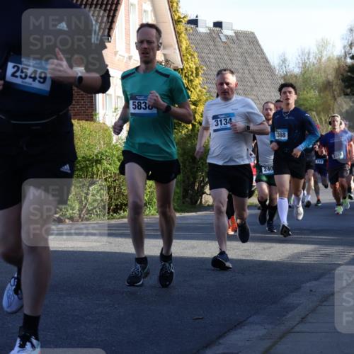 12.04.2026 - 45. Internationalen Wilhelmsburger Insellauf Yannick Fuchs http://msf.ph/oto/9470621 12.04.2026 08:55:02 Laufen 2549, 5838, 3134, 3368, 240, 113, 2819 meine-sportfotos.de