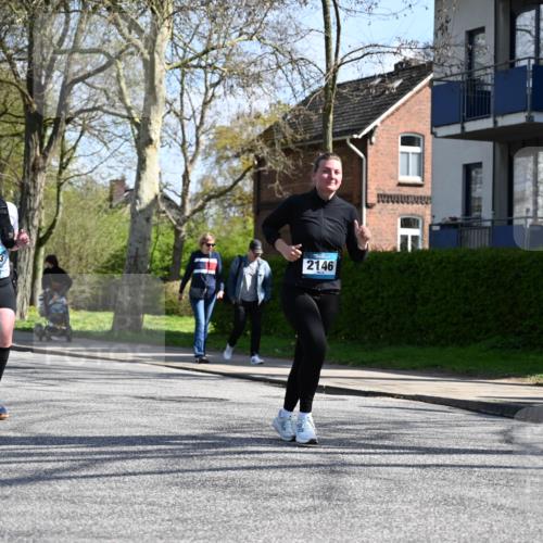 12.04.2026 - 45. Internationalen Wilhelmsburger Insellauf J. Mangold http://msf.ph/oto/9470641 12.04.2026 11:21:50 Ziel 2518, 2108, 2492, 2466, 4699, 2146, 4813, 3579 meine-sportfotos.de