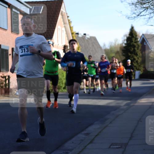 12.04.2026 - 45. Internationalen Wilhelmsburger Insellauf Yannick Fuchs http://msf.ph/oto/9470648 12.04.2026 08:55:04 Laufen 313 meine-sportfotos.de