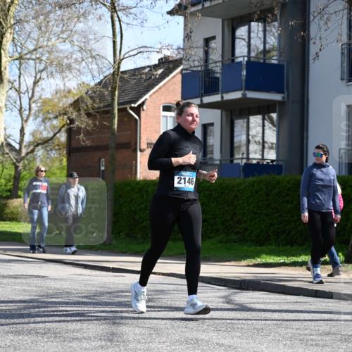 12.04.2026 - 45. Internationalen Wilhelmsburger Insellauf J. Mangold http://msf.ph/oto/9470651 12.04.2026 11:21:50 Ziel 2518, 2108, 2492, 2466, 4699, 2146, 4813, 3579 meine-sportfotos.de