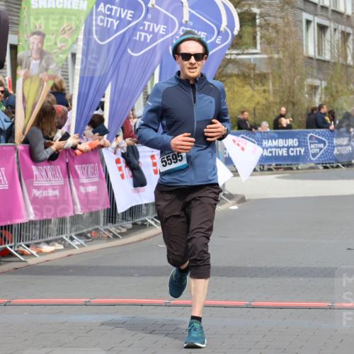 12.04.2026 - 45. Internationalen Wilhelmsburger Insellauf Strokosch-Dieckow http://msf.ph/oto/9470663 12.04.2026 12:51:47 Ziel 5595 meine-sportfotos.de