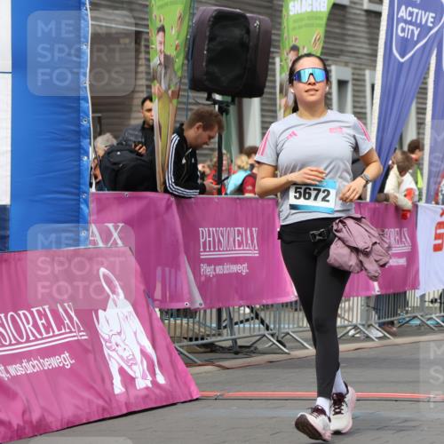 12.04.2026 - 45. Internationalen Wilhelmsburger Insellauf Strokosch-Dieckow http://msf.ph/oto/9470767 12.04.2026 13:38:04 Ziel 5672 meine-sportfotos.de