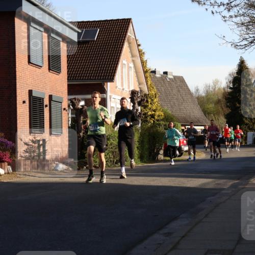 12.04.2026 - 45. Internationalen Wilhelmsburger Insellauf Yannick Fuchs http://msf.ph/oto/9470784 12.04.2026 08:55:16 Laufen 3771, 2160 meine-sportfotos.de