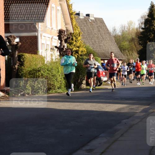 12.04.2026 - 45. Internationalen Wilhelmsburger Insellauf Yannick Fuchs http://msf.ph/oto/9470807 12.04.2026 08:55:17 Laufen 4127, 216, 4291 meine-sportfotos.de