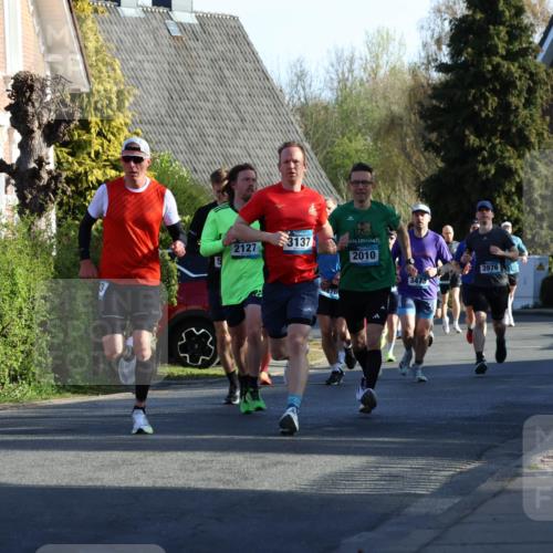 12.04.2026 - 45. Internationalen Wilhelmsburger Insellauf Yannick Fuchs http://msf.ph/oto/9470884 12.04.2026 08:55:24 Laufen 4027, 2127, 3137, 2010, 3976, 3473 meine-sportfotos.de