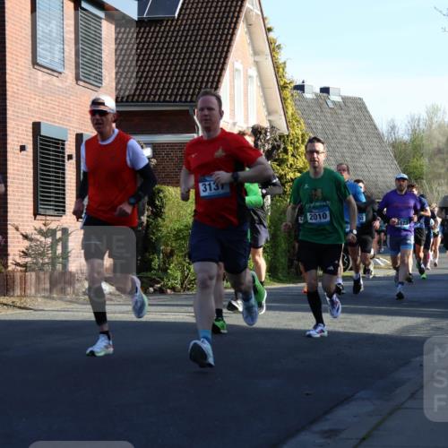 12.04.2026 - 45. Internationalen Wilhelmsburger Insellauf Yannick Fuchs http://msf.ph/oto/9470924 12.04.2026 08:55:27 Laufen 4027, 313, 2010, 3473 meine-sportfotos.de