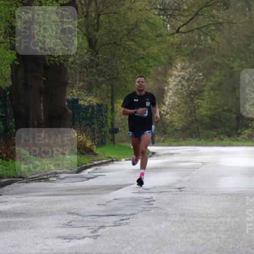 12.04.2026 - 45. Internationalen Wilhelmsburger Insellauf Yannick Fuchs http://msf.ph/oto/9470993 12.04.2026 09:57:00 Laufen  meine-sportfotos.de