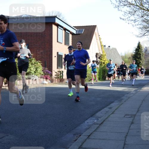 12.04.2026 - 45. Internationalen Wilhelmsburger Insellauf Yannick Fuchs http://msf.ph/oto/9471025 12.04.2026 08:55:33 Laufen 2020, 4572, 2212, 2177 meine-sportfotos.de