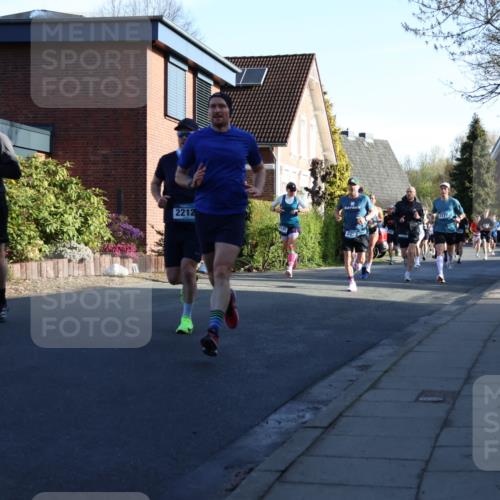 12.04.2026 - 45. Internationalen Wilhelmsburger Insellauf Yannick Fuchs http://msf.ph/oto/9471028 12.04.2026 08:55:34 Laufen 4572, 2212, 2233, 2177 meine-sportfotos.de