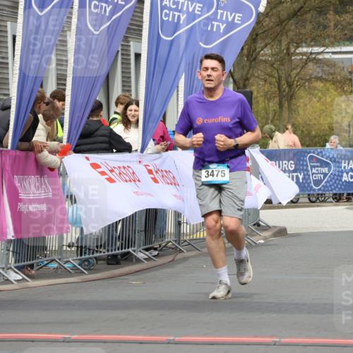 12.04.2026 - 45. Internationalen Wilhelmsburger Insellauf Strokosch-Dieckow http://msf.ph/oto/9471068 12.04.2026 13:37:53 Ziel 3475 meine-sportfotos.de