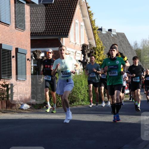 12.04.2026 - 45. Internationalen Wilhelmsburger Insellauf Yannick Fuchs http://msf.ph/oto/9471074 12.04.2026 08:55:38 Laufen 5503, 3355, 4460, 2383, 5591, 4381, 2659, 4175 meine-sportfotos.de