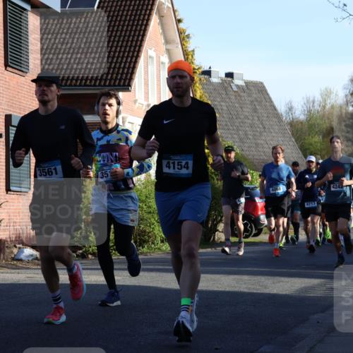 12.04.2026 - 45. Internationalen Wilhelmsburger Insellauf Yannick Fuchs http://msf.ph/oto/9471239 12.04.2026 08:55:51 Laufen 4154, 3561, 3562, 35, 4068, 4242, 5561, 2377, 4999, 4713 meine-sportfotos.de