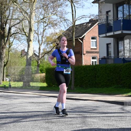 12.04.2026 - 45. Internationalen Wilhelmsburger Insellauf J. Mangold http://msf.ph/oto/9471247 12.04.2026 11:25:23 Ziel 5559, 2025, 2542, 3168, 3775, 3168, 3775, 3253 meine-sportfotos.de