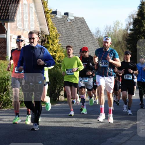 12.04.2026 - 45. Internationalen Wilhelmsburger Insellauf Yannick Fuchs http://msf.ph/oto/9471363 12.04.2026 08:56:01 Laufen 3876, 5833, 4190, 4829, 46, 5492 meine-sportfotos.de