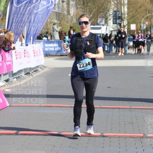 12.04.2026 - 45. Internationalen Wilhelmsburger Insellauf Strokosch-Dieckow http://msf.ph/oto/9471484 12.04.2026 11:28:07 Ziel 2234 meine-sportfotos.de