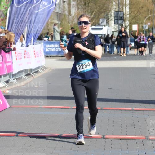 12.04.2026 - 45. Internationalen Wilhelmsburger Insellauf Strokosch-Dieckow http://msf.ph/oto/9471508 12.04.2026 11:28:07 Ziel 2234 meine-sportfotos.de