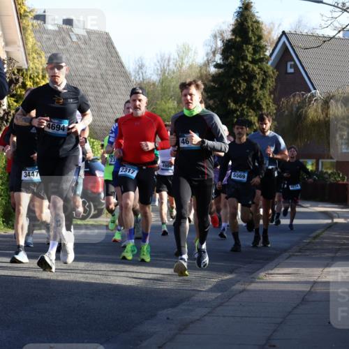 12.04.2026 - 45. Internationalen Wilhelmsburger Insellauf Yannick Fuchs http://msf.ph/oto/9471521 12.04.2026 08:56:14 Laufen 075, 4694, 23, 3447, 14, 2317, 4904, 46, 5569 meine-sportfotos.de
