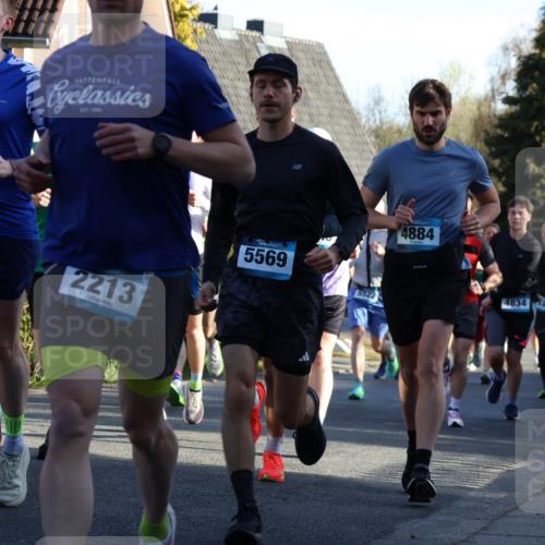 12.04.2026 - 45. Internationalen Wilhelmsburger Insellauf Yannick Fuchs http://msf.ph/oto/9471562 12.04.2026 08:56:17 Laufen 3133, 2213, 5569, 5522, 4884, 4834, 80, 4296 meine-sportfotos.de