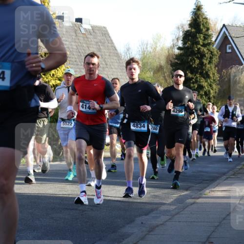 12.04.2026 - 45. Internationalen Wilhelmsburger Insellauf Yannick Fuchs http://msf.ph/oto/9471586 12.04.2026 08:56:19 Laufen 745, 4884, 5522, 414, 4834, 780, 4296, 5764, 4214 meine-sportfotos.de