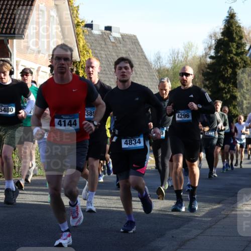 12.04.2026 - 45. Internationalen Wilhelmsburger Insellauf Yannick Fuchs http://msf.ph/oto/9471602 12.04.2026 08:56:20 Laufen 5480, 4144, 385, 4834, 20, 4296, 123 meine-sportfotos.de