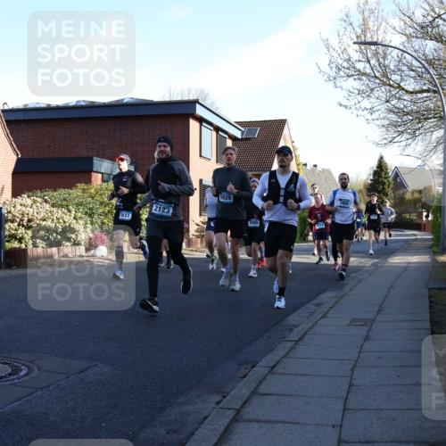 12.04.2026 - 45. Internationalen Wilhelmsburger Insellauf Yannick Fuchs http://msf.ph/oto/9471685 12.04.2026 08:56:27 Laufen 30, 2831, 2123, 3929, 3065, 4214 meine-sportfotos.de