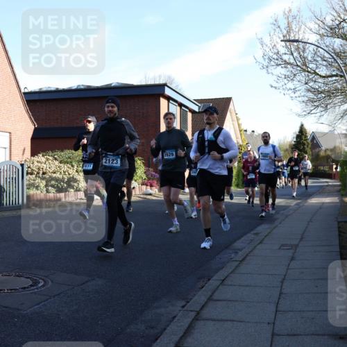 12.04.2026 - 45. Internationalen Wilhelmsburger Insellauf Yannick Fuchs http://msf.ph/oto/9471691 12.04.2026 08:56:27 Laufen 1, 2831, 2123, 3929, 3905 meine-sportfotos.de