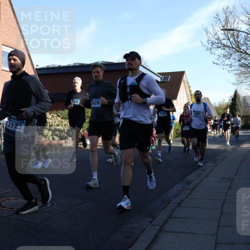 12.04.2026 - 45. Internationalen Wilhelmsburger Insellauf Yannick Fuchs http://msf.ph/oto/9471702 12.04.2026 08:56:28 Laufen 2123, 3444, 3929, 2265, 4214, 3905 meine-sportfotos.de