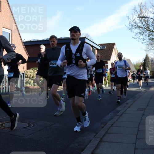 12.04.2026 - 45. Internationalen Wilhelmsburger Insellauf Yannick Fuchs http://msf.ph/oto/9471704 12.04.2026 08:56:28 Laufen 2123, 2831, 3929, 256, 2265, 214, 3905 meine-sportfotos.de