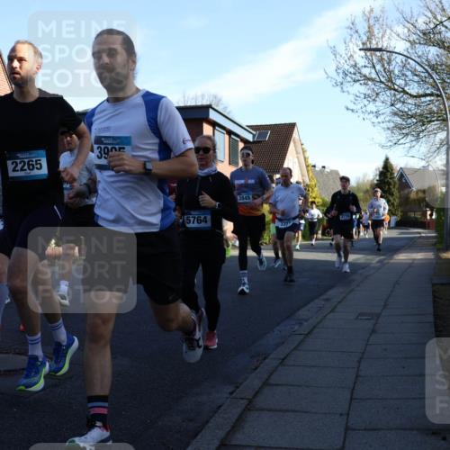 12.04.2026 - 45. Internationalen Wilhelmsburger Insellauf Yannick Fuchs http://msf.ph/oto/9471722 12.04.2026 08:56:30 Laufen 2265, 390, 5764, 3845, 3778, 3327 meine-sportfotos.de