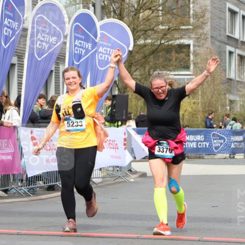 12.04.2026 - 45. Internationalen Wilhelmsburger Insellauf Strokosch-Dieckow http://msf.ph/oto/9471760 12.04.2026 13:36:40 Ziel 5233, 3376 meine-sportfotos.de